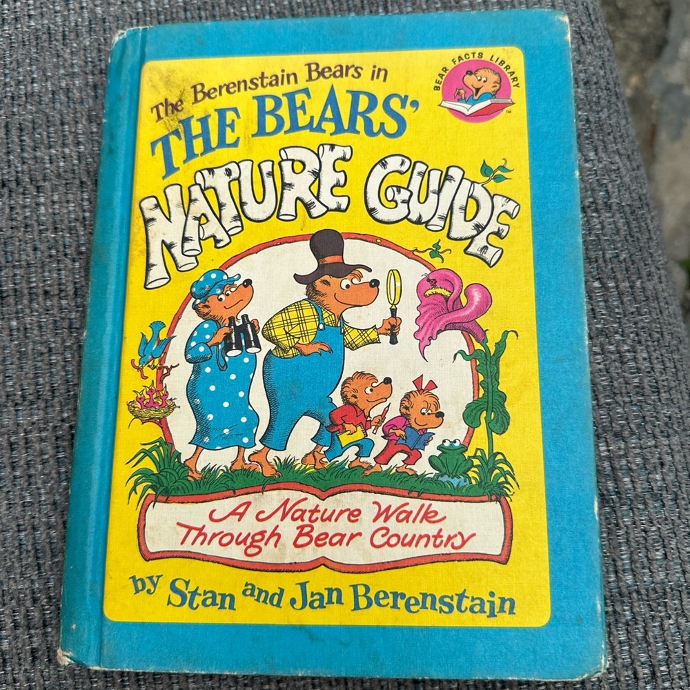 The Berenstain Bears' Nature Guide Book
